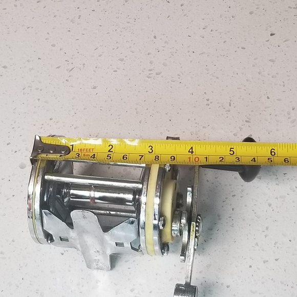 Vintage Garcia Mitchell 600A Trolling Fishing Reel Made in France - Picture 10 of 16